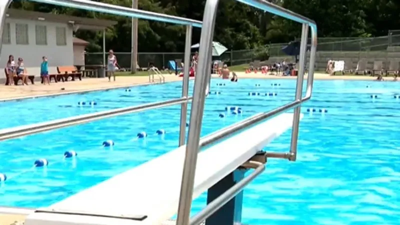 First emo swim night splashes into St. Clairsville to boost local DIY music scene