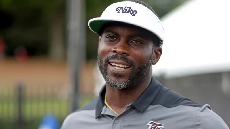 Michael Vick to speak at East High School mental health summit for black men in Ohio