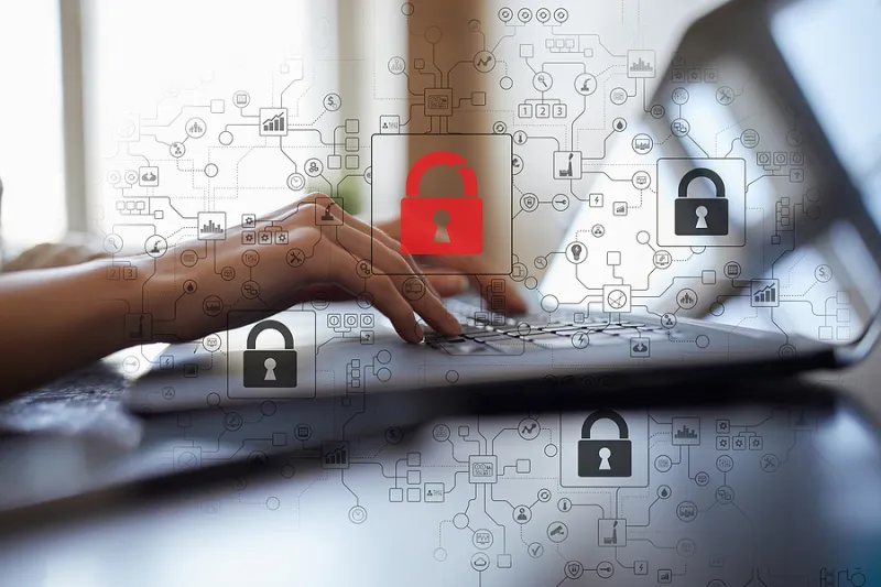 CyberSecurity Essentials for LowCost Travellers