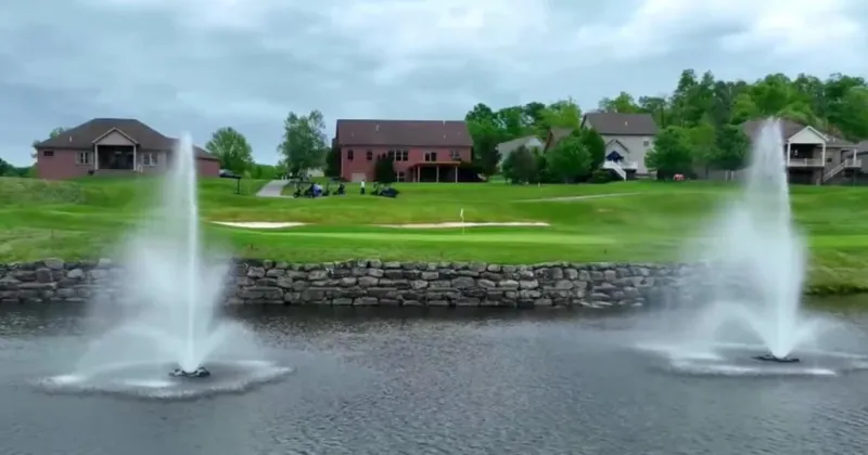 Seven Oaks Country Club's signature 7th hole offers a beautiful, but tough test | The Elite 18