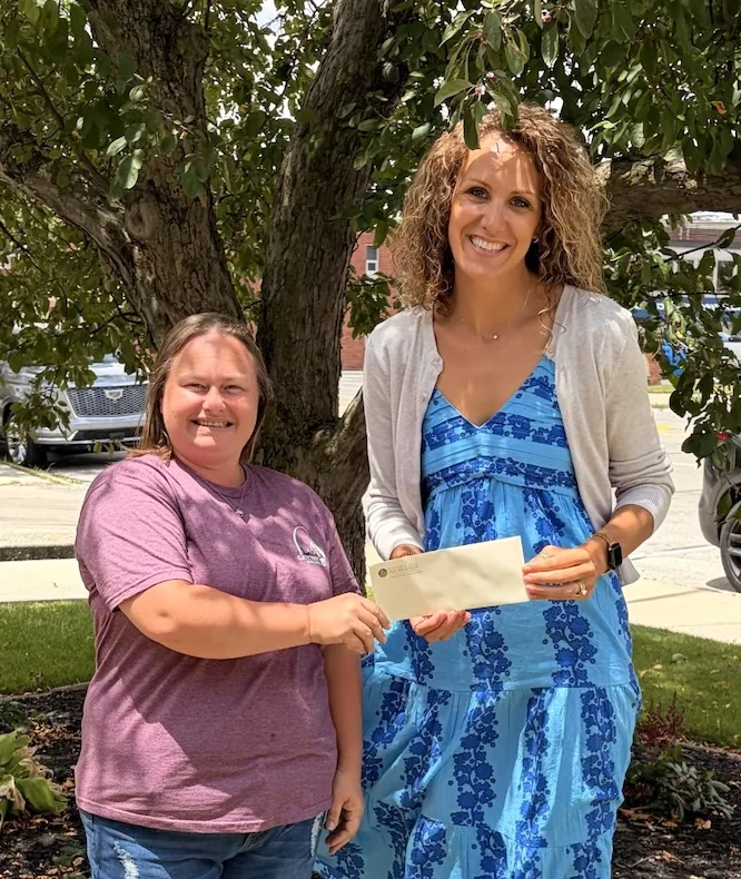 Defiance Area Foundation Awards $5,000 Grant to Hicksville Christmas Cruise Thru