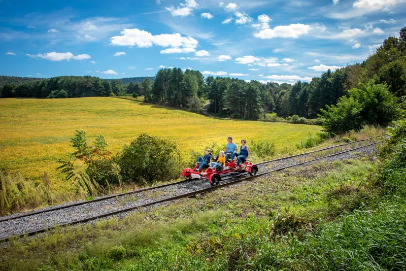 Ride the Rails in Bluegrass, Kentucky through Thoroughbred Farms, Cliffs and the Kentucky River