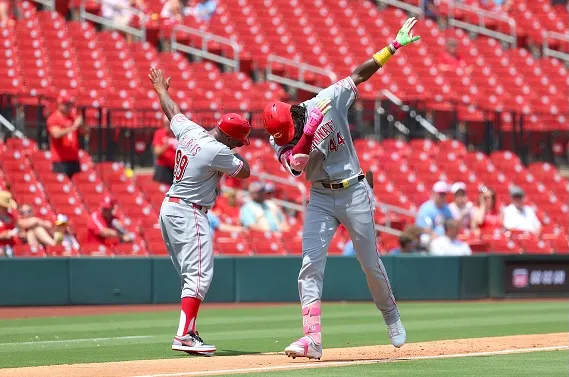 It's Time for the Reds to Wave the White Flag on 2026