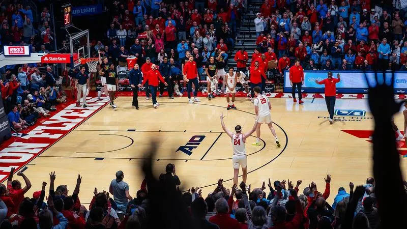 Men's Basketball Ranked 21st Nationally In Attendance For 2025-26