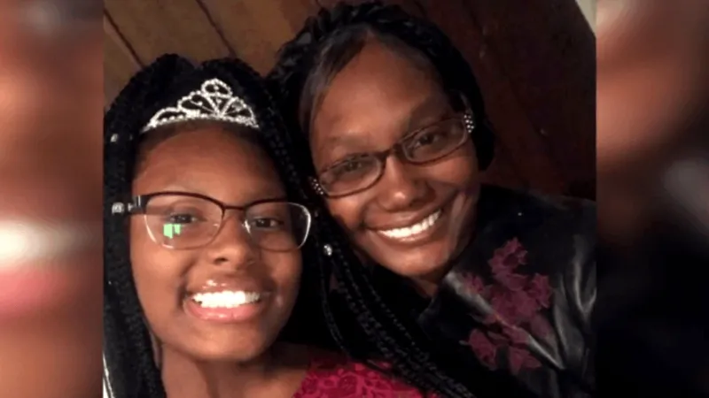 Five years after mom of 3 killed by stray bullet, shooter still at large