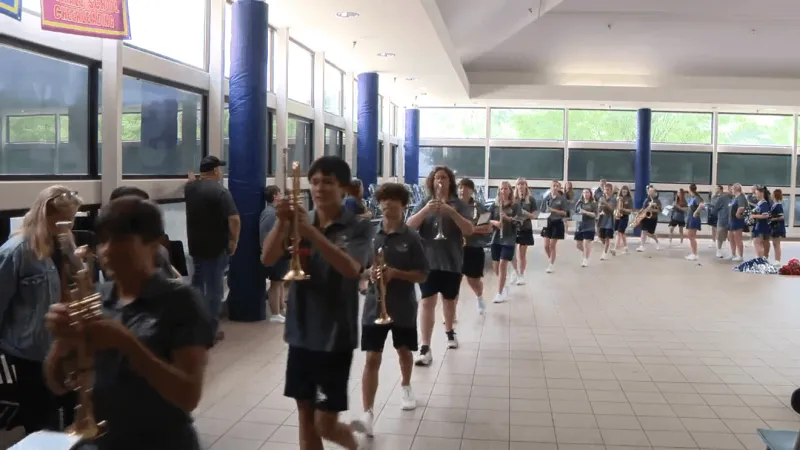 Buckeye Local band kicks off school year with Back to School Bash, chicken dinner fundrais