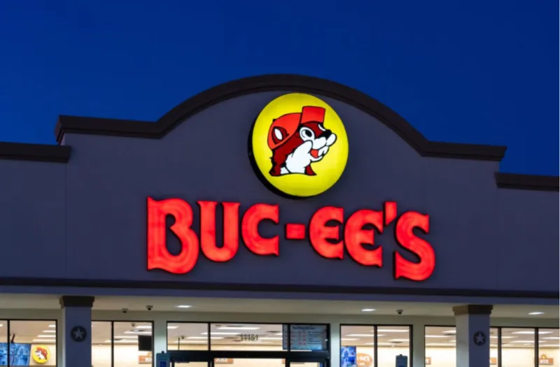 Buc-ee's suing small Ohio business over cartoon beaver depiction. Again