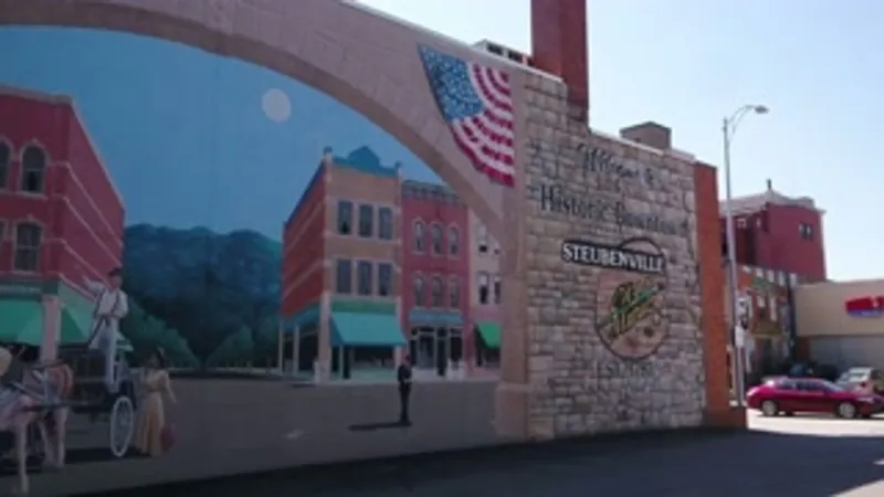 Former Elks Lodge deemed unsafe: water, mold and break-ins speed push to raze site