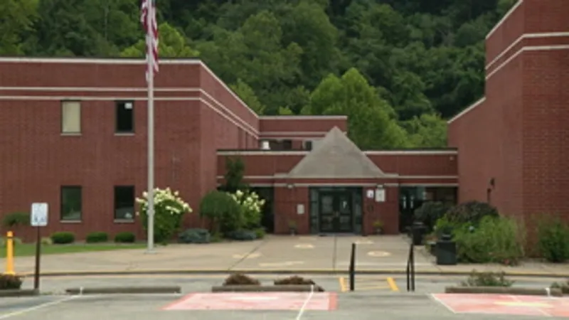 Wetzel County Schools add cosmetology, AP classes as new high school plans advance
