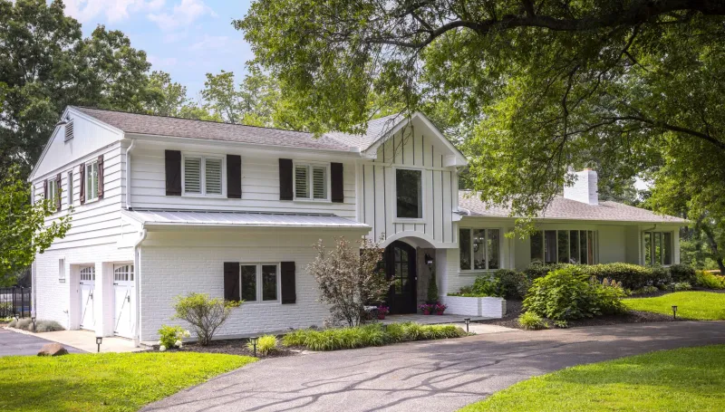 An Equestrian Escape in Indian Hill
