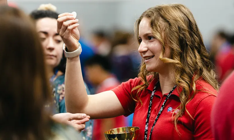 A Eucharistic Movement Takes Root in Local Catholic High Schools