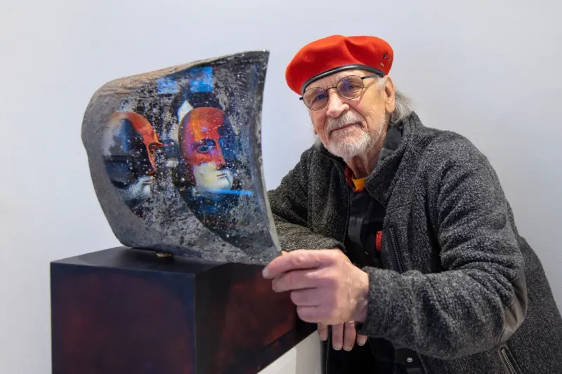 Hawk Galleries celebrates 40 years in Columbus with a major exhibition honoring glass master Bertil Vallien