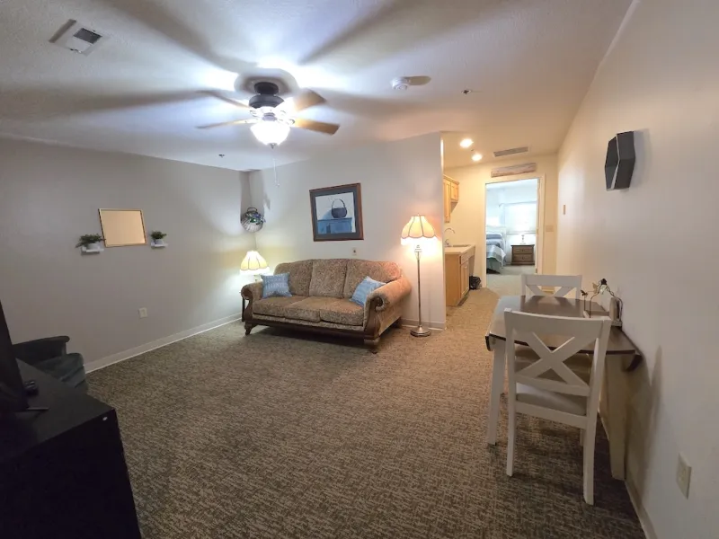 Antwerp Chamber of Commerce Business Spotlight: Antwerp Manor Assisted Living