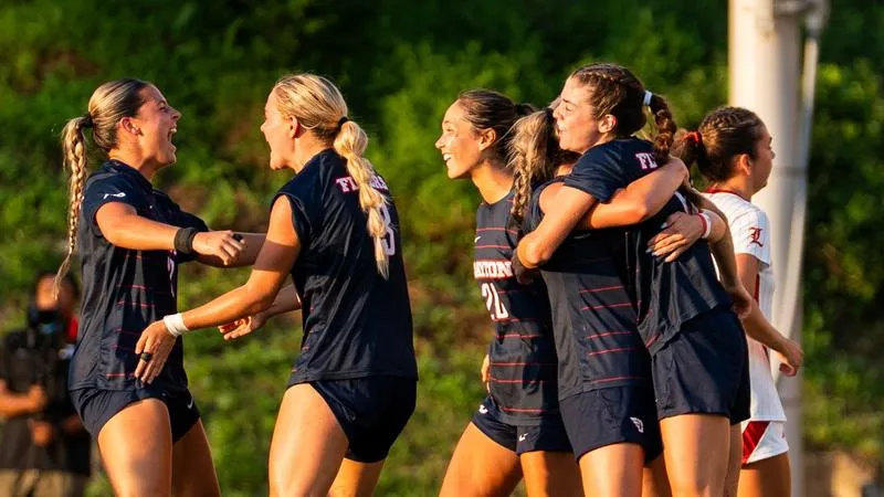 Women's Soccer Bested By Louisville, 4-2