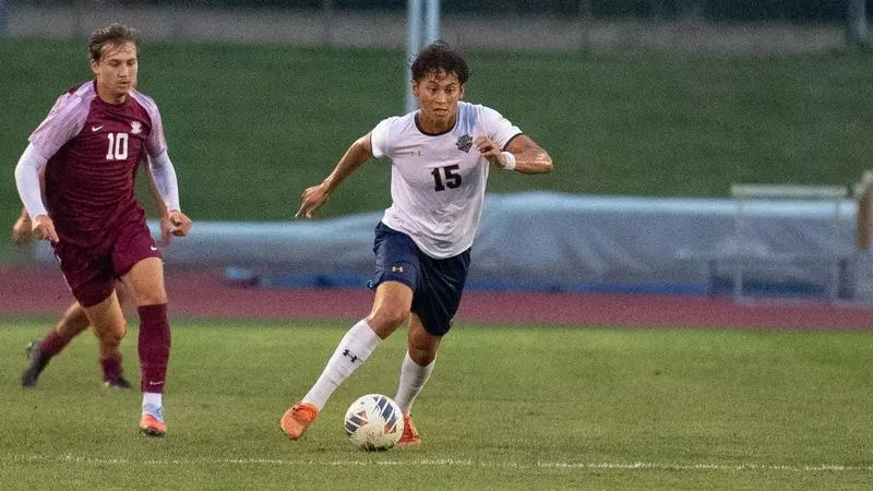 Roosevelt deals No. 21 Yellow Jackets 2-0 reversal