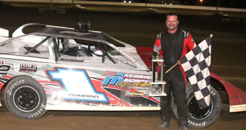Casey Noonan Wins For Third Track Championship Title Highlighting A Wild Night Of Racing At Oakshade Raceway