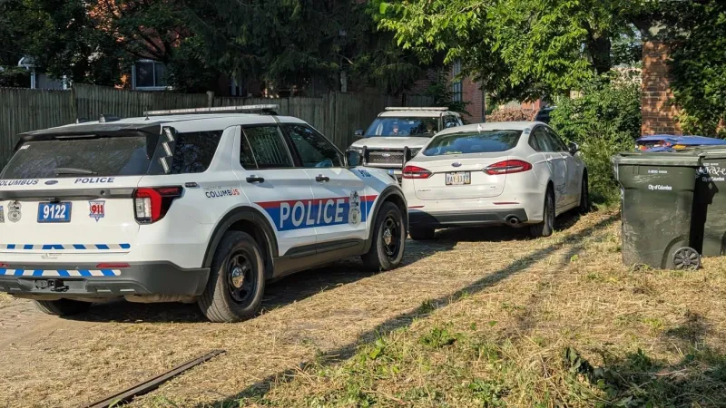 Police search for driver who hit cruiser in stolen car, led chase across city