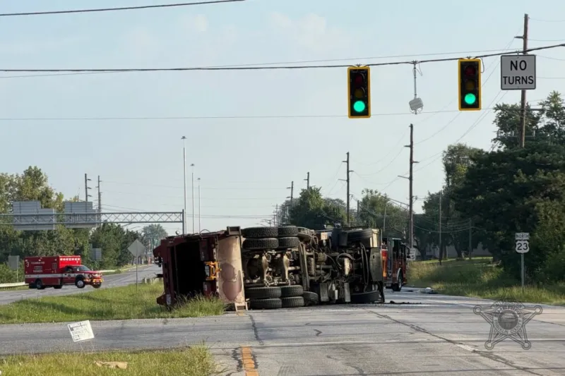 Dump truck overturns, leaks natural gas on busy Columbus road