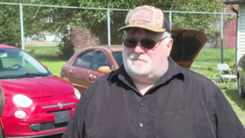Hannah's Heroes: Shafer carries on a family tradition: Fixing vehicles for those in need