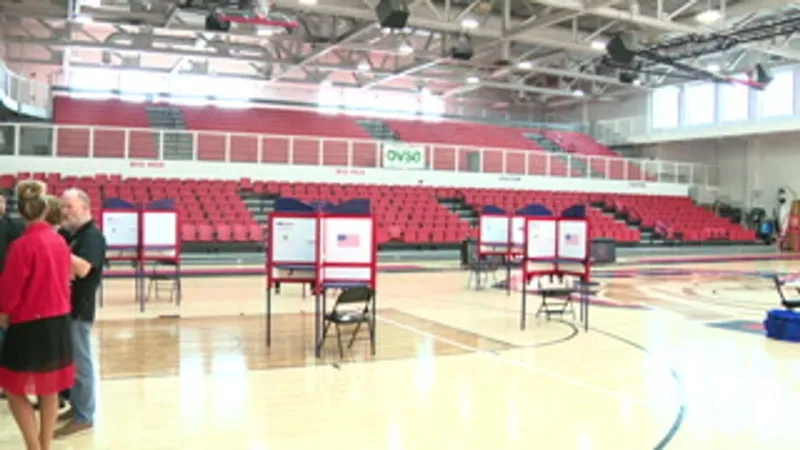 Steubenville High students conduct mock class election with county elections board