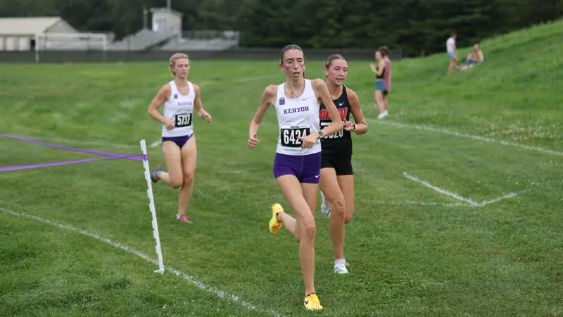 Women's Cross Country: Owls race to first-place finish at home