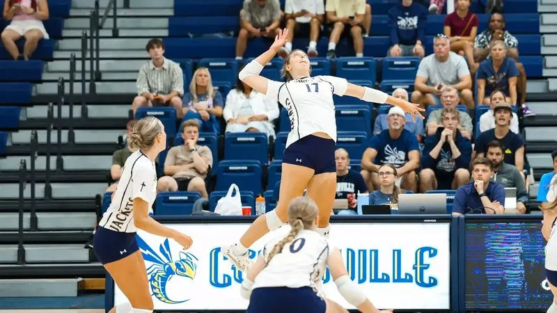 Cedarville battles tough in Grand Rapids doubleheader