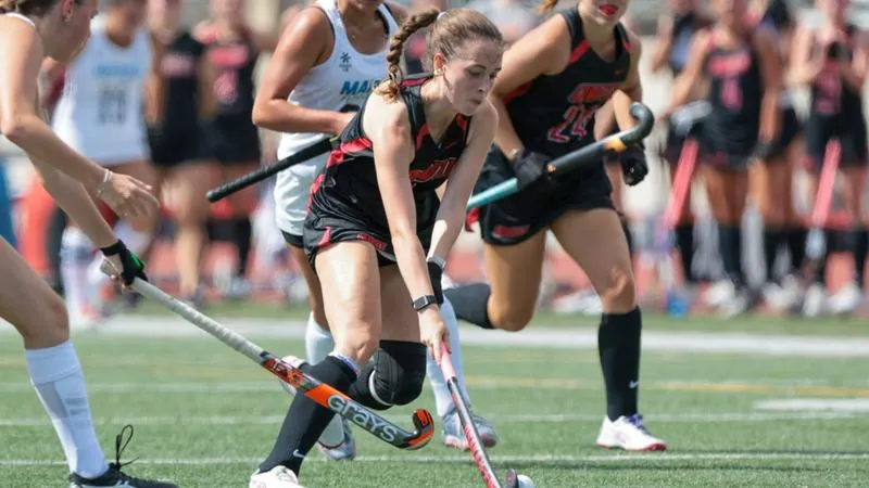 Shifflett's Career Day Leads Field Hockey to Six-Goal Victory