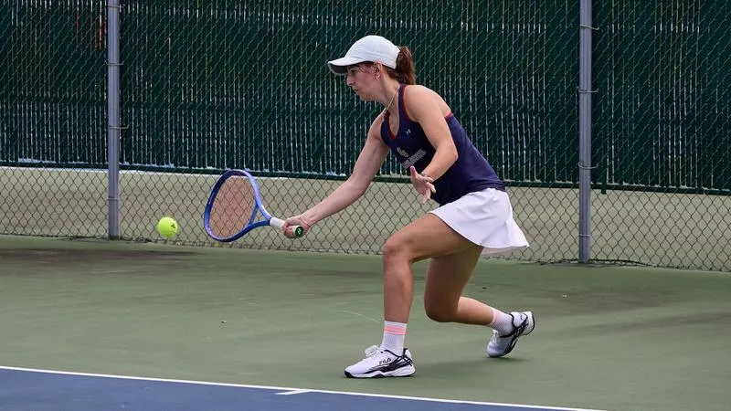 Lady Jackets begin campaign getting clipped by Huntington, 4-3