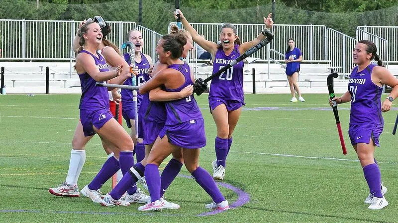 Field Hockey: Owls open conference with home win