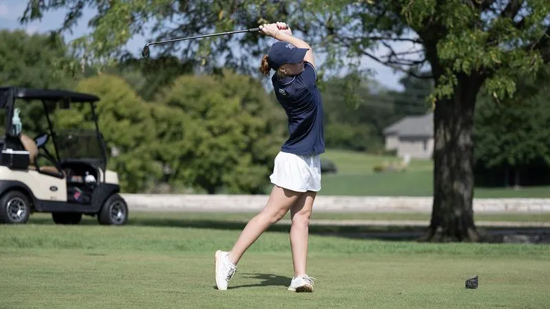 Gibson paces Lady Jackets at UIndy Fall Invitational