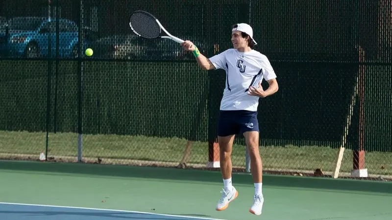 Yellow Jackets fall despite Nogueira comeback