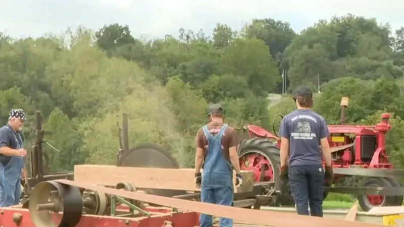 Steam and gas farm machines draw crowds at exhibit showcasing 100 vintage engines