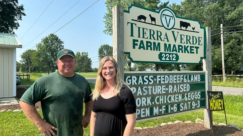 Lamppost Program Connects Local Farms with Schools