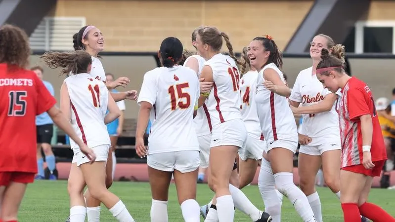 Women's Soccer Races Past Olivet 5-1