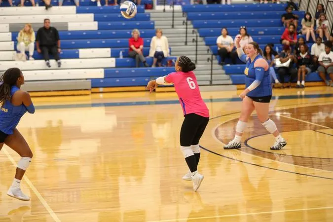 Arrows Fall to Lake Erie in G-MAC Match