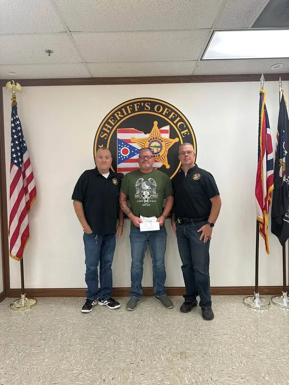 Ada VFW Post 9381 Donates $1,000 to Hardin County Sheriff's Office