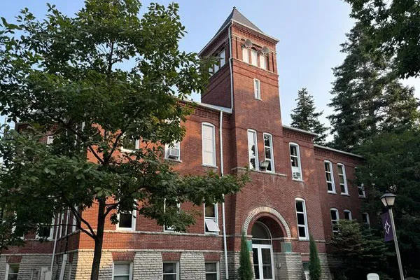 Bluffton welcomes incoming class from nine states