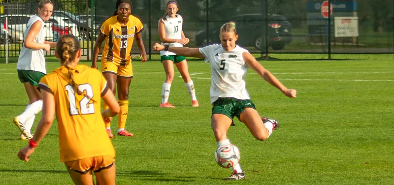 Ohio Soccer loses to Western Michigan on a last-minute penalty kick