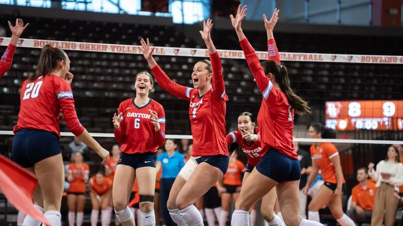 #UDVB Splits Matches Against Missouri And Bowling Green