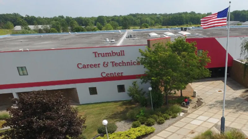 TCTC Receives Apple Distinguished School Designation