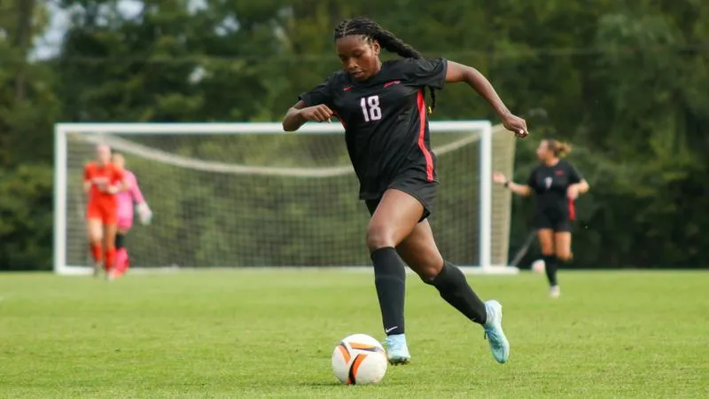 Bishops Stand Strong for 1-0 Win Over Heidelberg