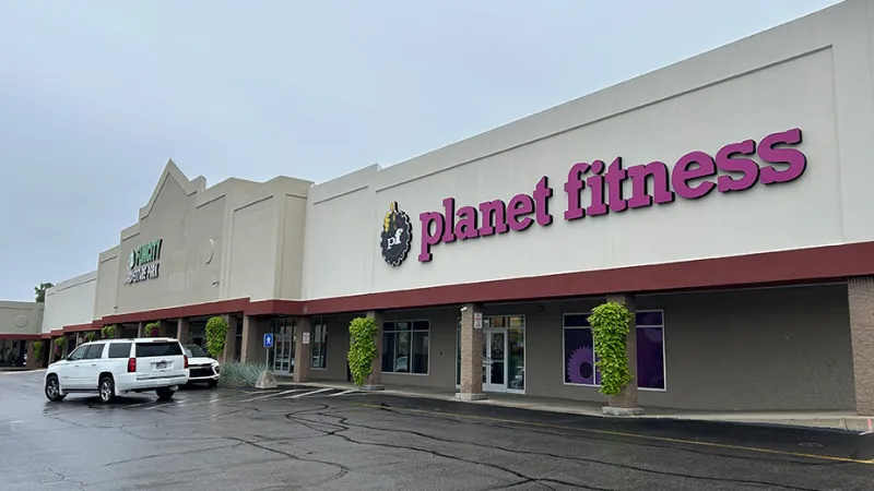 Portion of Austintown Plaza Sells for $6.4M