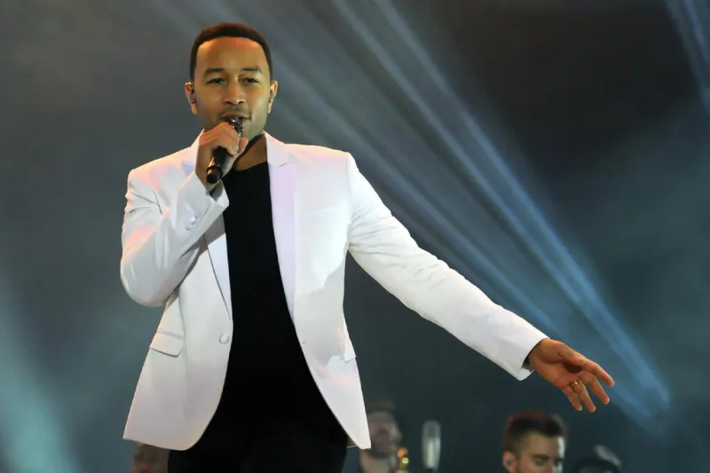 John Legend and family ate at which fast food chain during a recent trip to Columbus?