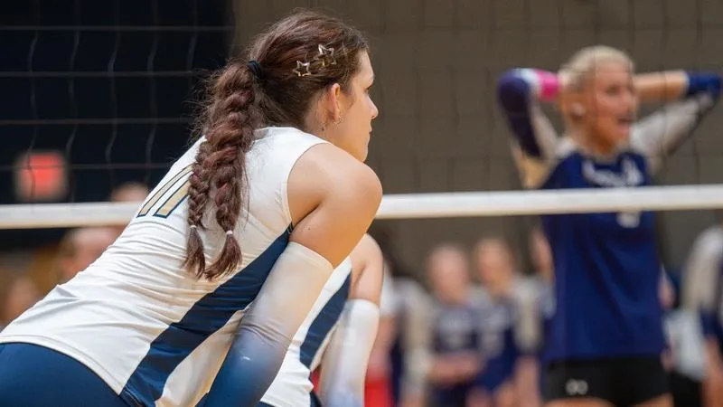 5-Match Winning Streak Ends at Grove City for JCU Volleyball