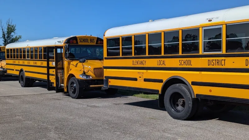 Olentangy Schools seeks 35 bus drivers as shortages strain central Ohio districts