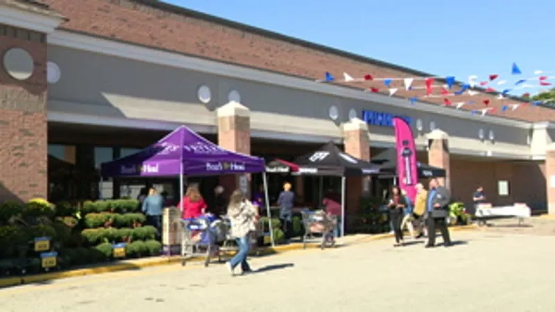 Kroger reopens remodeled store in Weirton