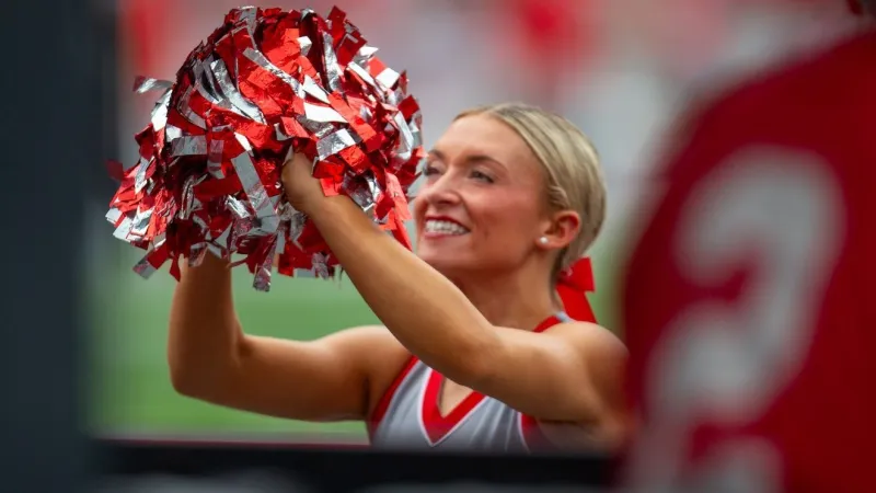 Buckeye pride on display as Ohio State welcomes Illinois