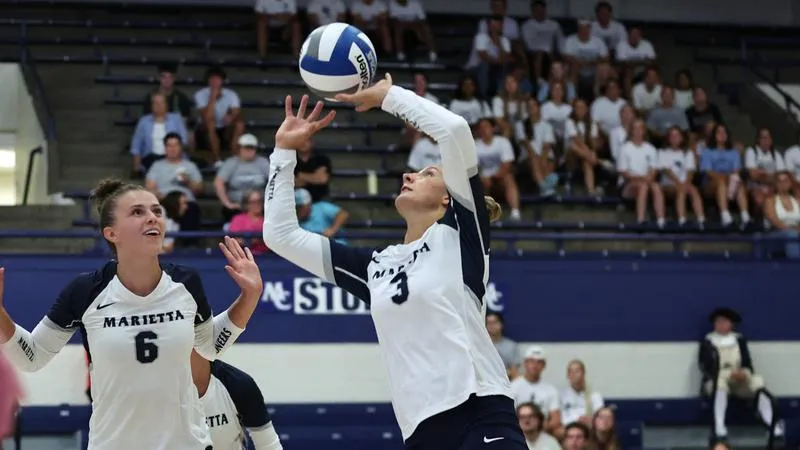 Volleyball fights hard but falls short to Transylvania