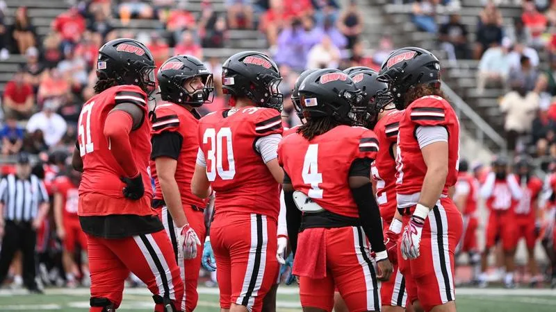 Football Falls in One-Score Contest to Denison