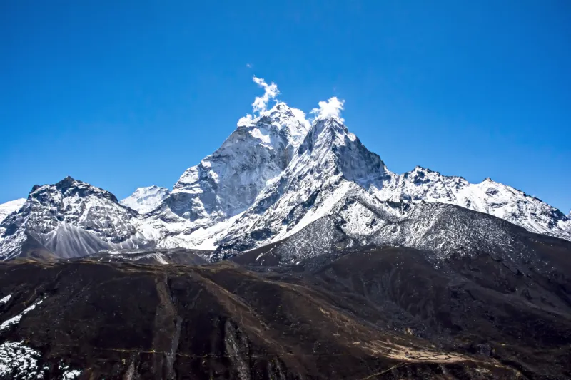 Digging deep, researchers find high-altitude glacier endured last ice age